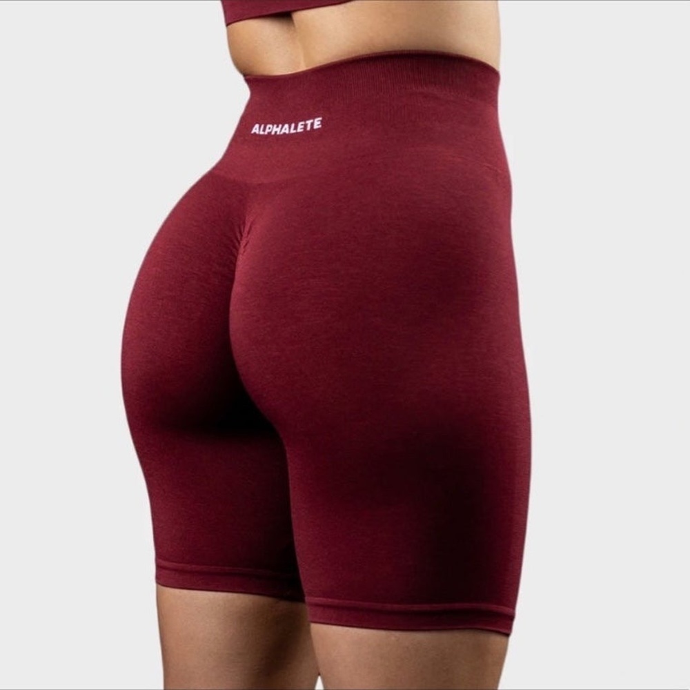 Alphalete Amplify Biker Shorts Bordeaux
